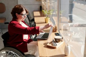 beneficis de contractar persones amb discapacitat